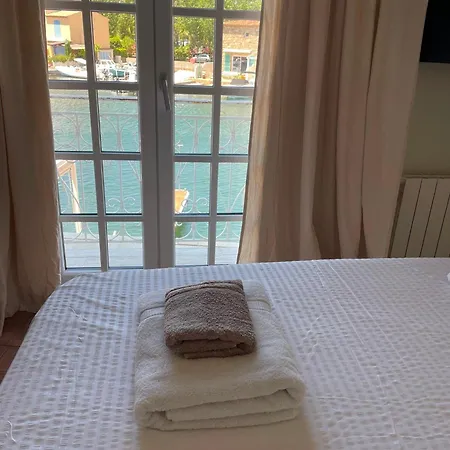 Petite Maison De Pecheur * Grimaud